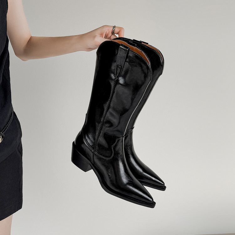 Women's Western Boots in Faux Leather with Chunky Heel and Pointed Toe